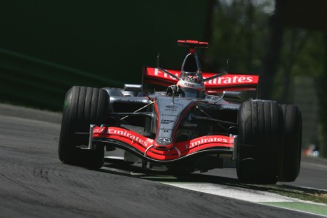 Raikkonen vil frem uden uheld og Montoya vil på podiet igen